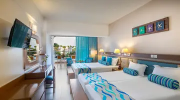 Cavo Maris Beach Hotel