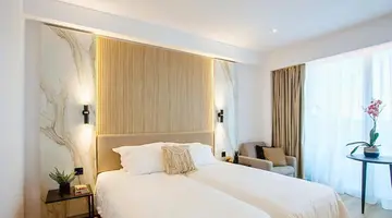 Cavo Maris Beach Hotel