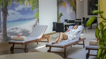 Cavo Maris Beach Hotel