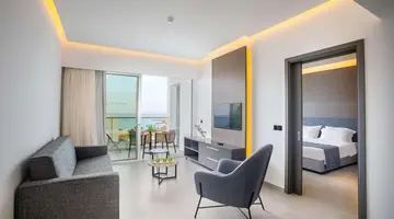 Cavo Maris Beach Hotel
