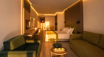 Cavo Maris Beach Hotel