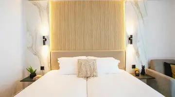 Cavo Maris Beach Hotel