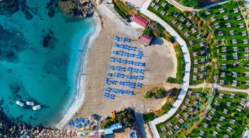 Cavo Maris Beach Hotel