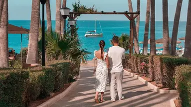 Cavo Maris Beach Hotel