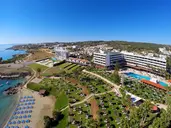 Cavo Maris Beach Hotel