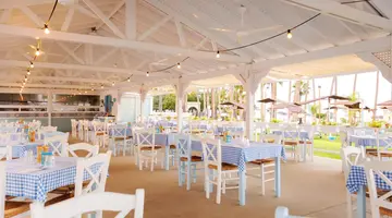 Cavo Maris Beach Hotel