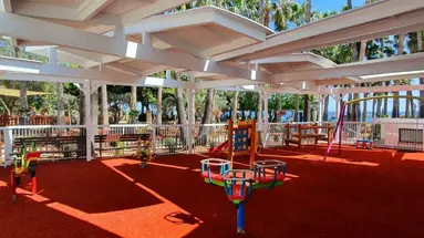 Cavo Maris Beach Hotel
