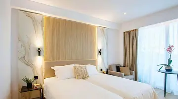 Cavo Maris Beach Hotel