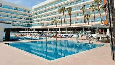 Cavo Maris Beach Hotel