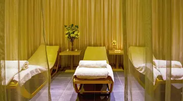 Cavo Maris Beach Hotel