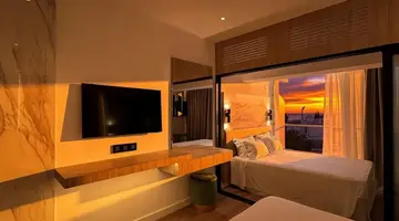 Cavo Maris Beach Hotel