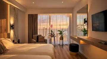 Cavo Maris Beach Hotel
