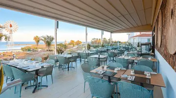 Cavo Maris Beach Hotel