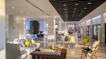 Cavo Maris Beach Hotel