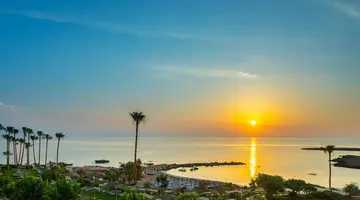 Cavo Maris Beach Hotel