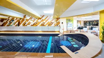 Cavo Maris Beach Hotel