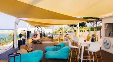 Cavo Maris Beach Hotel