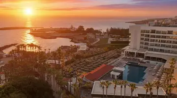 Cavo Maris Beach Hotel
