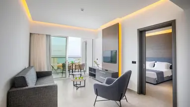 Cavo Maris Beach Hotel