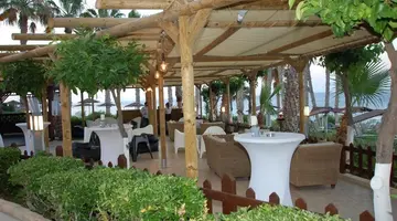 Cavo Maris Beach Hotel