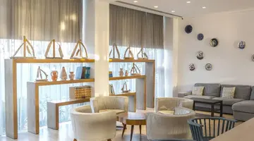 Cavo Maris Beach Hotel
