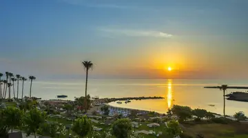 Cavo Maris Beach Hotel