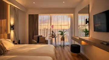 Cavo Maris Beach Hotel
