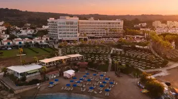 Cavo Maris Beach Hotel