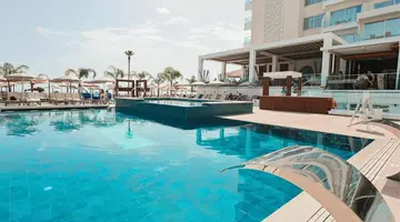 Cavo Maris Beach Hotel