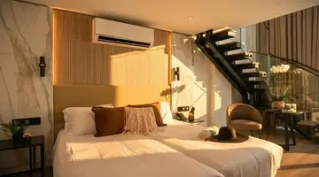 Cavo Maris Beach Hotel