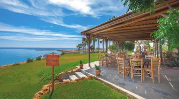 Cavo Maris Beach Hotel