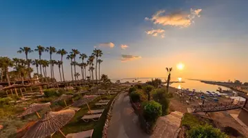 Cavo Maris Beach Hotel