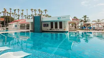 Cavo Maris Beach Hotel