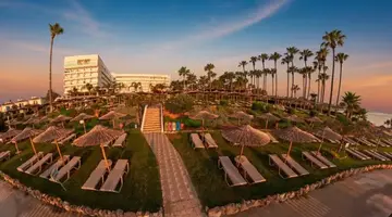 Cavo Maris Beach