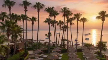 Cavo Maris Beach