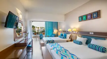 Cavo Maris Beach