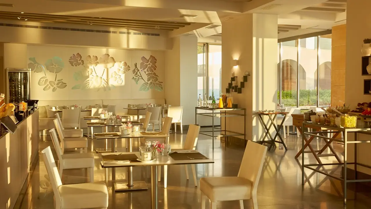 Cavo Olympo Luxury Hotel