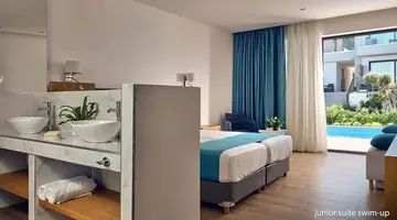 Cavo Orient Beach Hotel & Suites