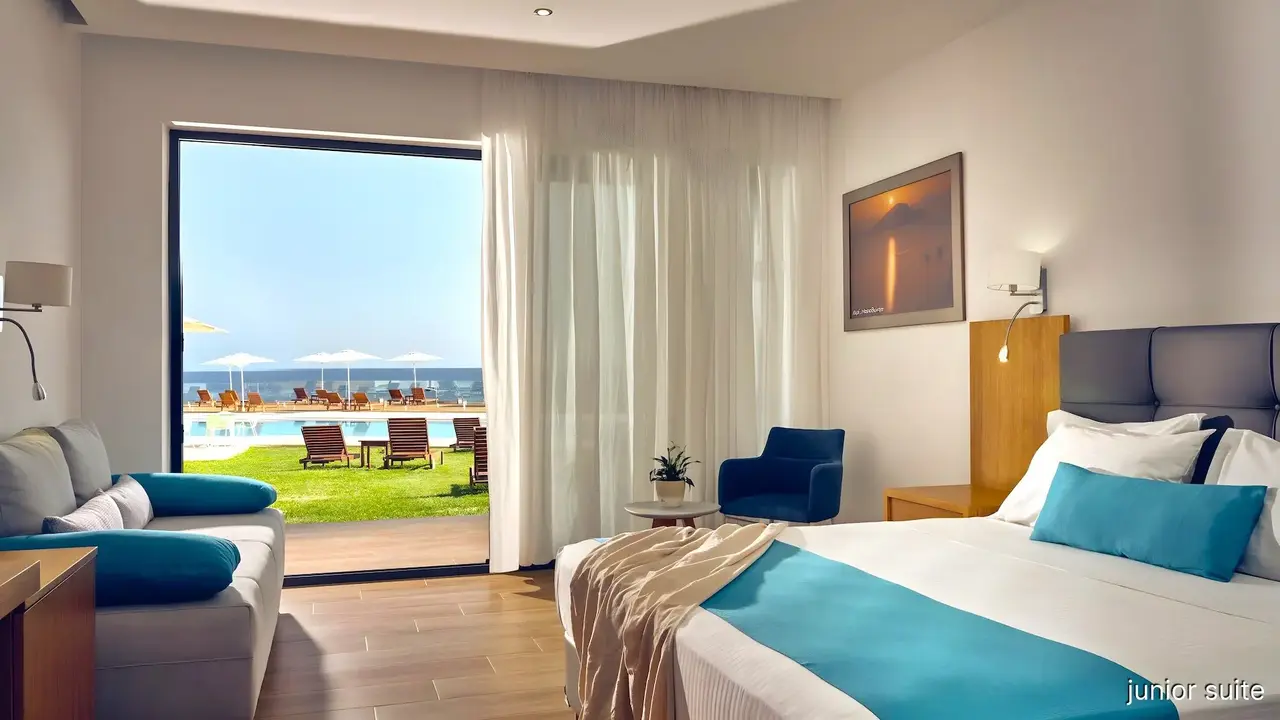 Cavo Orient Beach Hotel & Suites
