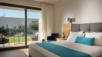 Cavo Orient Beach Hotel & Suites