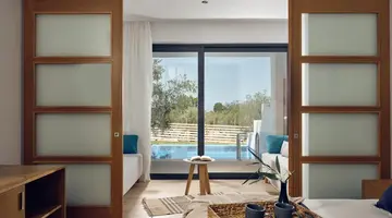 Cavo Orient Beach Hotel & Suites