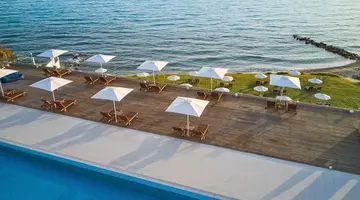 Cavo Orient Beach Hotel & Suites