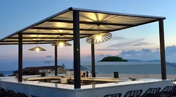 Cavo Suites