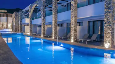 Cavo Suites