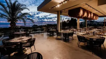 Cavo Zoe Hotel