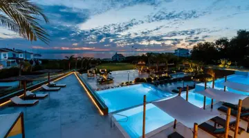 Cavo Zoe Hotel