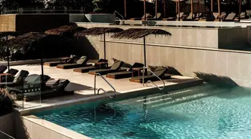 Cavo Zoe Hotel
