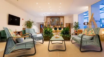 Cavo Zoe Seaside Hotel