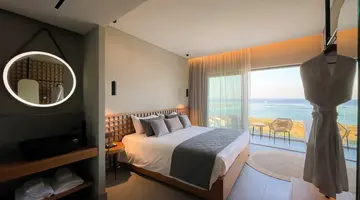 Cavo Zoe Seaside Hotel