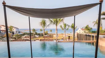 Cavo Zoe Seaside Hotel